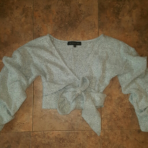 Grey crop top size small - Picture 3 of 5
